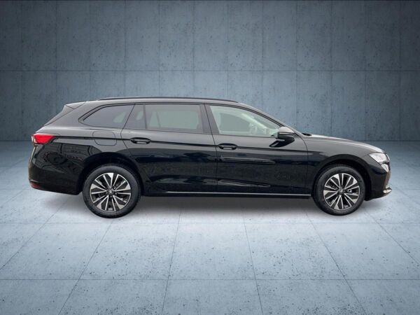 Skoda Superb Combi Selection 2.0 TDI DSG AHK/NAVI/ACC bild 6