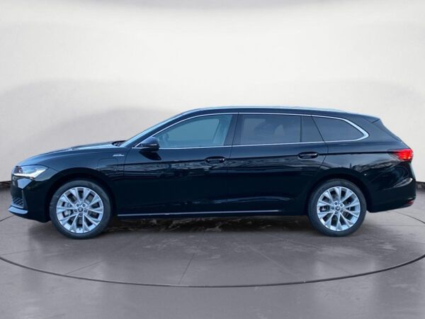 Skoda Superb Combi L&K 1,5 TSI iV 150 kW 6-Gang-DSG !0,5% VERSTEUERUNG! SOFORT VERFÜGBAR! bild 3