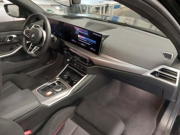 BMW 320 d Tour.,  "M Sport"., AHK., Dri. Ass. Prof.,  Park. Ass. +.,  HiFi.,  Keyless., Pano., uvm. bild 6