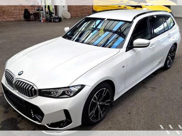 BMW 320 i Touring M-SPORT (184 PS) /AUTOMATIK/PDC/LED/ALCANTARA/DAB/AMBIENTEBEL./ASSISTENZ/TEMPOMAT UVM. bild 2