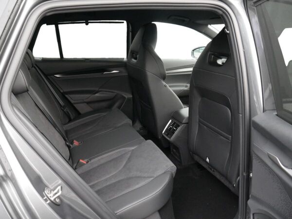 Skoda ENYAQ 85 Sportline SHZ NAVI ACC KEYLESS LED AHK *857* bild 4