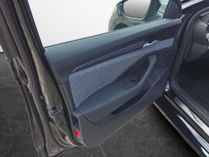 Skoda Superb Combi 2.0 TDI DSG Selection bild 7
