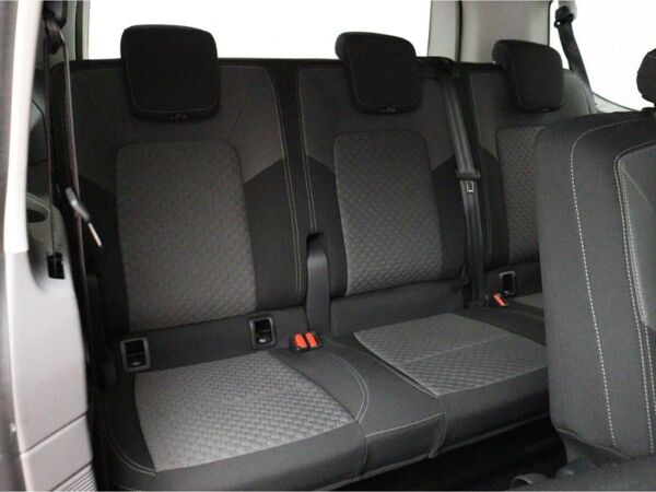 Volkswagen Caravelle T7Life 2.0 TDI DSG 4Motion AHK LED bild 5