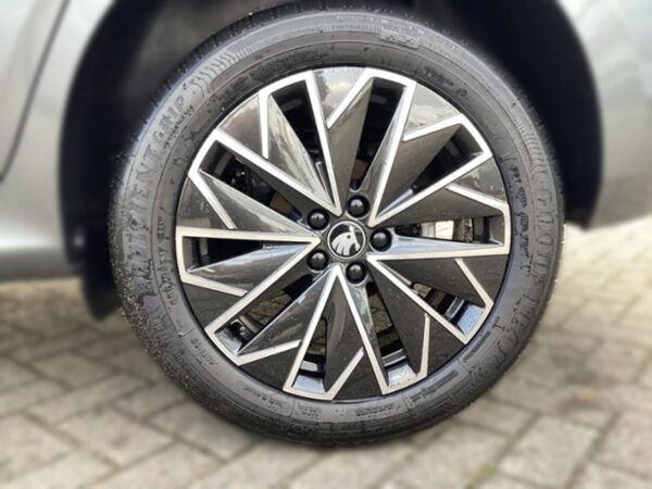 Skoda Kamiq 1,5 TSI DSG Balance AHK*ASSIST+KOMF.PLUS*INFOT.*BLACK bild 7