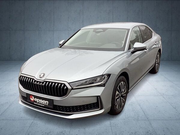 Skoda Superb Selection 2.0l TSI DSG NAVI/LED/PDC/FSE bild 1