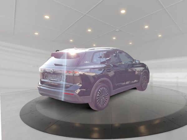Volkswagen Tiguan 1.5 eTSI Goal AHK Matrix ACC KeyLess 360° bild 4