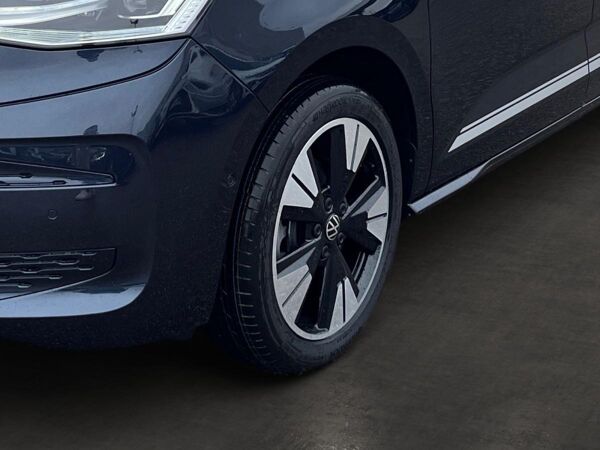 Volkswagen Multivan EDITION 2.0 TDI DSG "75 Jahre Bulli" ‼️sofort verfügbar‼️ bild 7