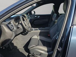 Volvo XC60 T6 AWD Plus Black Edition+Standh+Licht-Pak bild 5