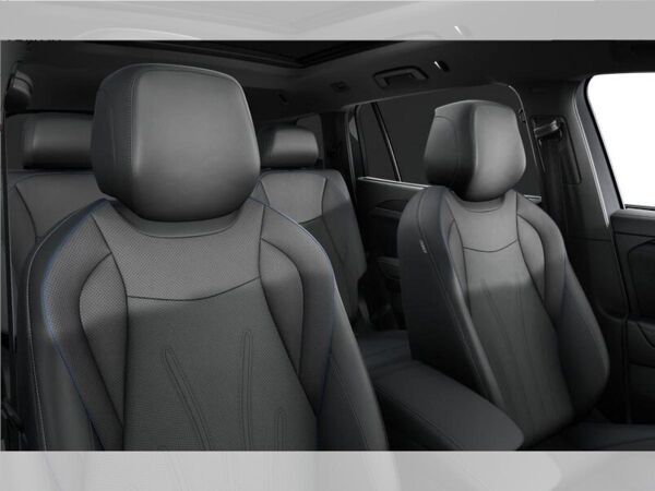 Volkswagen Tayron R-Line 2,0 l TDI SCR 4MOTION 142 kW (193 PS) 7-Gang-Doppelkupplungsgetriebe DSG bild 6