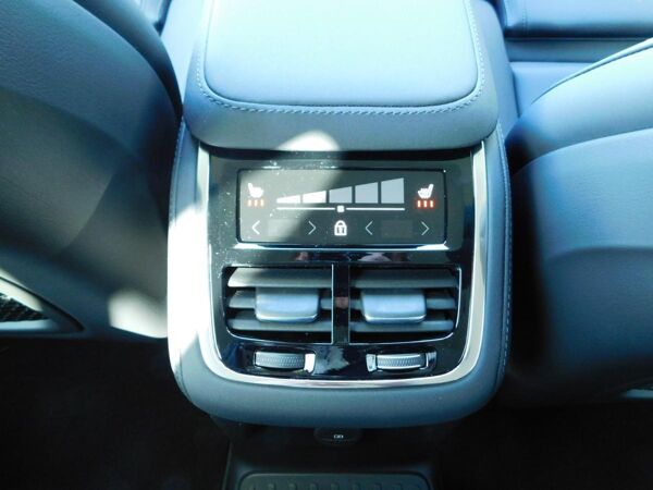 Volvo XC90 T8 Plus Bright 7-Sitzer bild 3