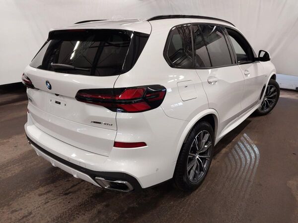 BMW X5 30d xDri.,  "M Sport".,  AHK., Dri. Ass. Prof.,  Park. Ass. Prof.,  Pano.,  H/K.,  uvm. bild 2
