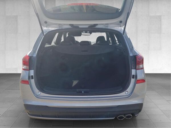 Hyundai i30 Kombi N Line *SOFORT* *Sitz-Paket & Panoramadach* bild 6