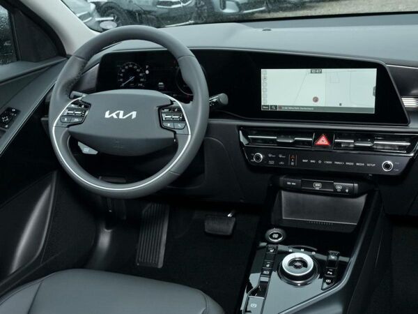 Kia Niro 1.6 HEV DCT VISION KOMFORT STYLE bild 3