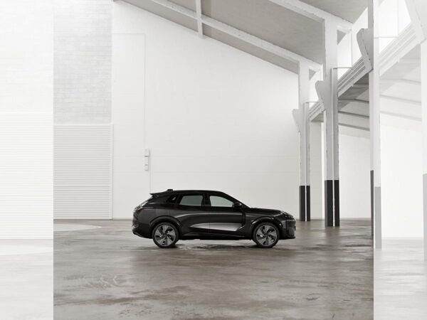 LYNK & Co 08 Core / 200KM Elektrisch / Gewerbe / Alle Farben! bild 5