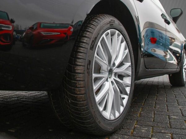 Seat Leon Sportstourer RE 1.5eTSI 7-Gang-DSG SAL * Gültig nur für Seat Fahrer * bild 5