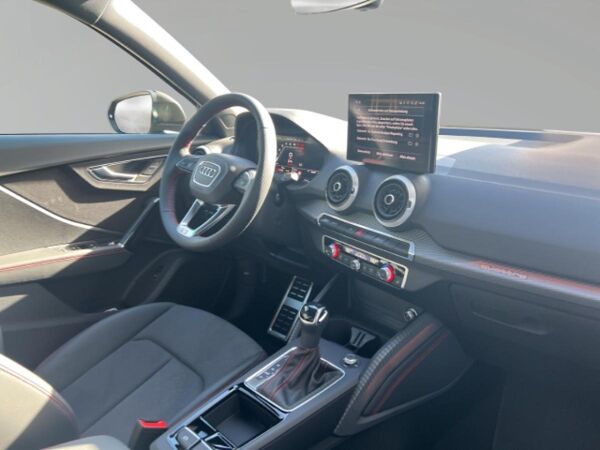 Audi SQ2 qu TFSI (300 PS) S tronic MMI-Plus 19'' AHK APS-Plus bild 6
