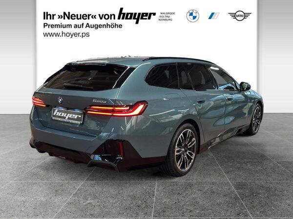 BMW 520 d Touring A M Sportpaket Pro AHK  Head-Up bild 2