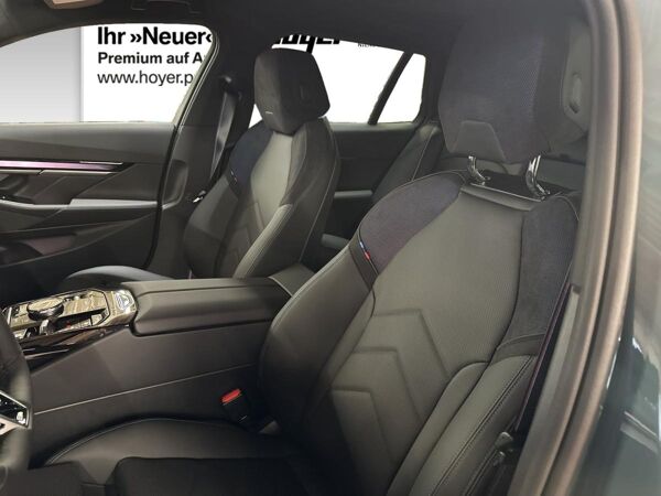 BMW 520 d Touring A M Sportpaket Pro AHK  Head-Up bild 6