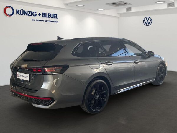 Volkswagen Passat R-Line 2,0 l TDI ⭐SOFORT VERFÜGBAR⭐ bild 4