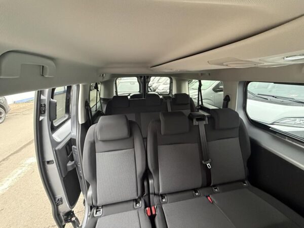 Opel Vivaro 🚀 Kombi 9-Sitzer 180 PS Automatik 🚀 bild 6