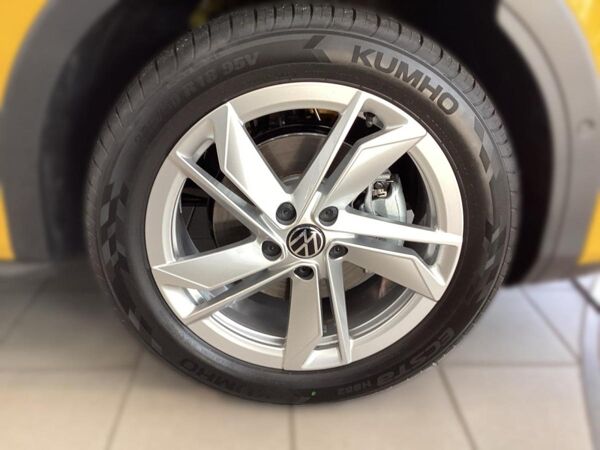 Volkswagen T-Roc Style *GEWERBE-LEASING!*SOFORT VERFÜGBAR!* 1.5 l eTSI OPF 85 kW (116 PS) 7-Gang-Doppelkupplungsgetri bild 4