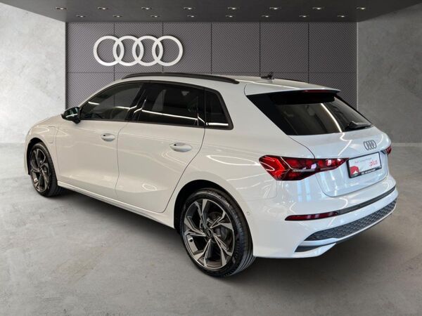 Audi A3 Sportback 40 TFSI e S tronic LED NAVI KAMERA bild 5
