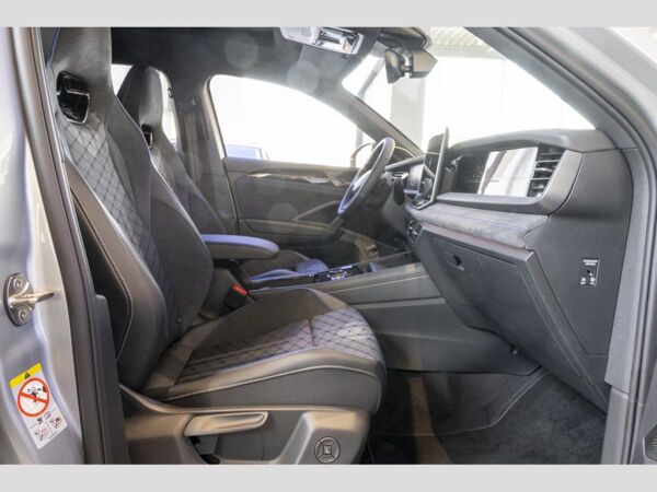 Volkswagen Tayron R-Line 2,0 l TDI SCR Pano/7-Sitzer/Family/Black bild 7