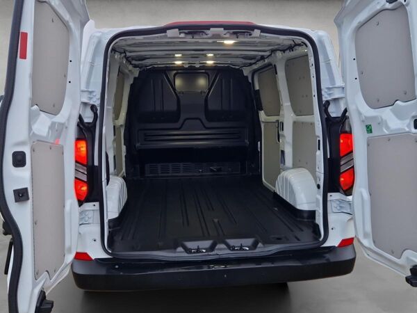 Ford Transit Custom 320 L1H1 🔋PHEV⚡171 KW (233 PS)💪 bild 5