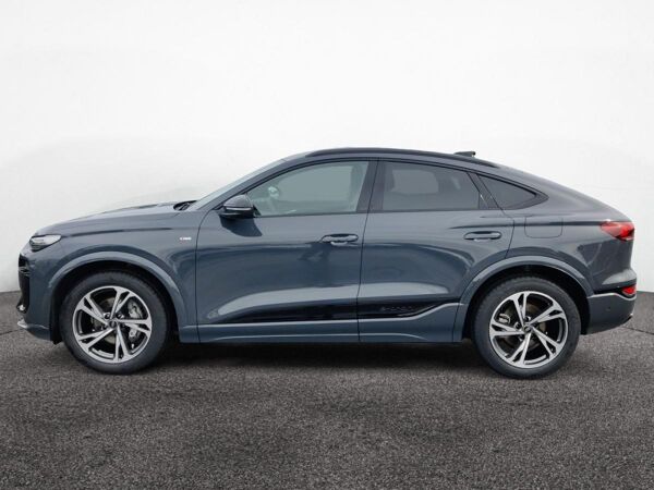 Audi e-tron Q6 SportbackS-Line Luftfed B&O AHK HeadUp bild 3