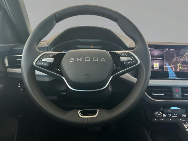 Skoda Kamiq Tour, AHK, Navi, Open Sky, Rückfahrkamera bild 4