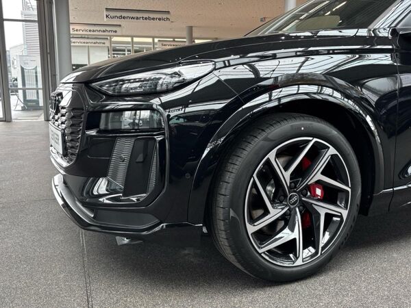 Audi SQ6 e-tron Sportback e-tron 360 kW bild 6