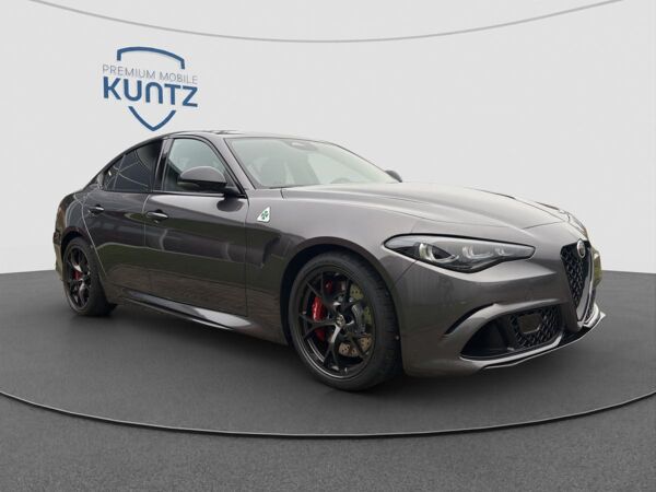 Alfa Romeo Giulia Quadrifoglio 2.9 V6 SOFORT VERFÜGBAR! bild 7
