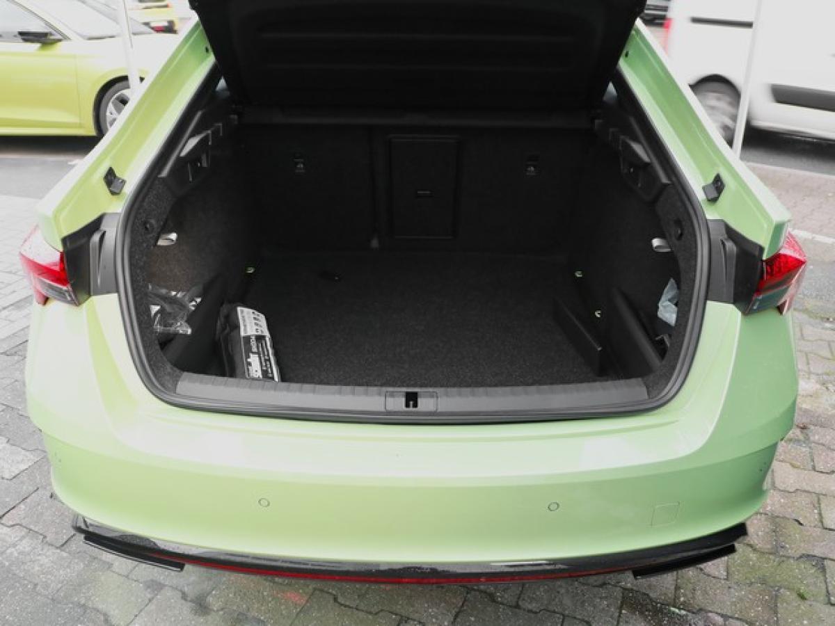 Skoda Octavia RS 2.0 TSI DSG "Sonderlack Pistachio-Grün" bild 6