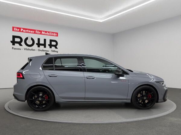 Volkswagen Golf VIII GTI (Garantie 09/2030.AHK.AreaView.BlackStyle.HarmanKardon) 2.0 TSI DSG bild 4