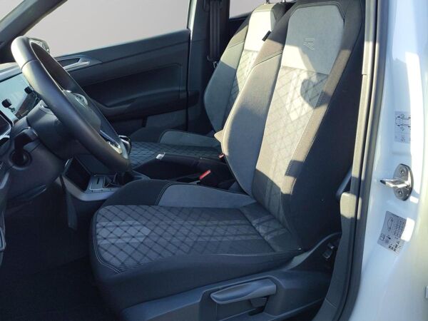 Volkswagen Polo R-Line 1,0 l TSI ❗CLIMATRONIC ❗LED+APP-CONN+ bild 7
