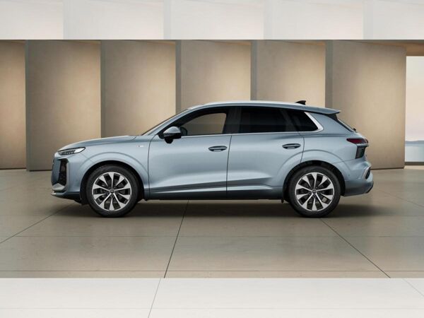Audi Q3 TFSI neues Modell Rückfahrkamera Pano bild 4