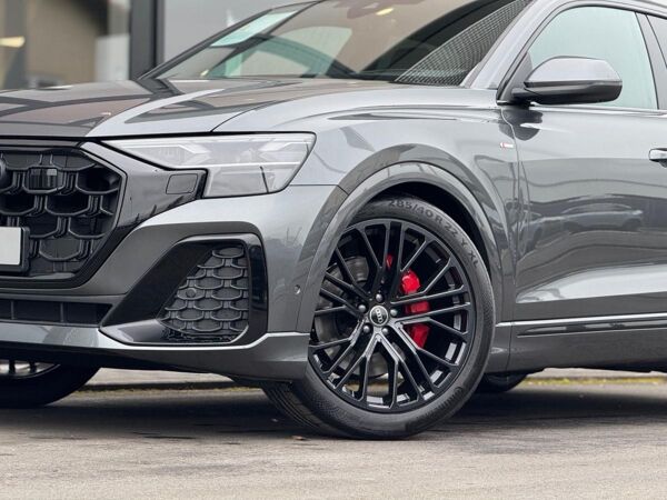 Audi Q8 S Line Business TDI quattro 210(286)kW(PS) tiptronic *BITTE BESCHREIBUNG LESEN* bild 7