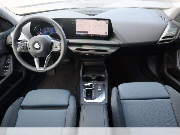 BMW 116 i M-Sport Design/Sportsitz/DrivingAss./RFK/Versicherung für 49€ mtl. mögl.!!! bild 7