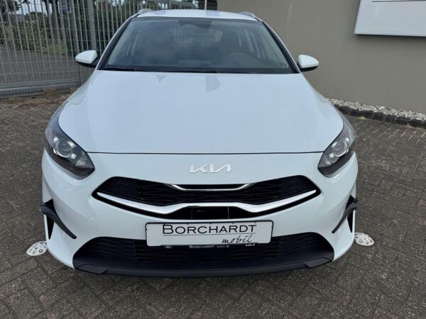 Kia Ceed 1.5 T-GDI DCT Vision Sportswagon bild 4