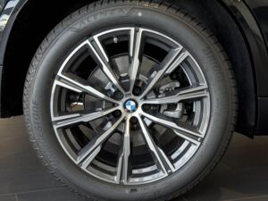BMW X5 xDrive 30d 20" M-Sport Adap. LED Memory HiFi-sofort verfügbar!!! bild 5