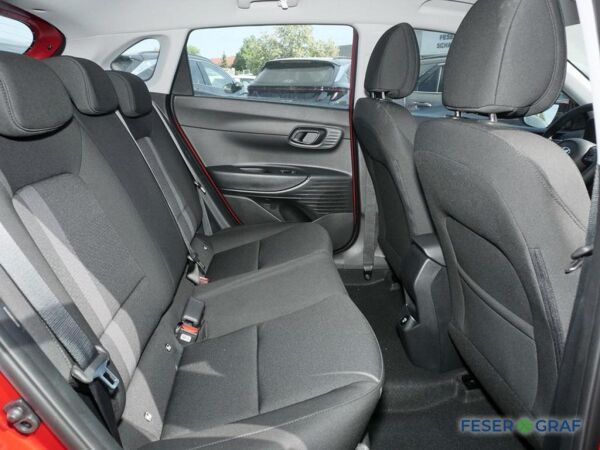 Hyundai i20 TREND NAVI SHZ LHZ KAMERA CARPLAY KLIMA bild 4