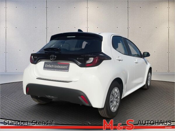 Toyota Yaris 1.5 Hybrid Comfort - sofort verfügbar bild 4