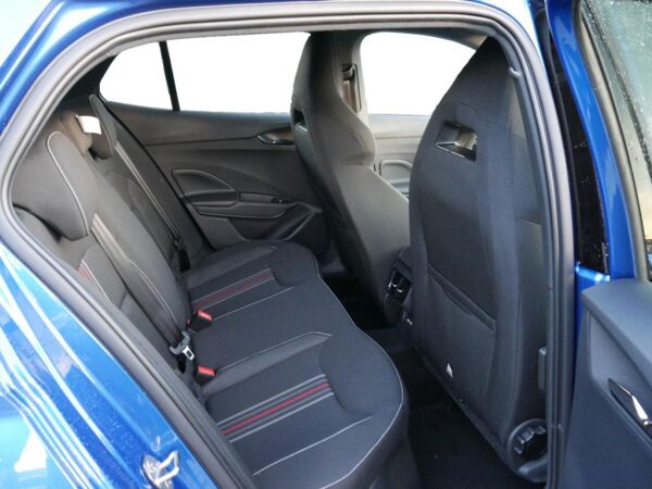 Skoda Fabia 1.5 TSI DSG "130 JAHRE " PDC SHZ ACC LED *852* bild 4