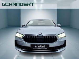 Skoda Superb Combi 2.0 TDI Selection DSG Matrix AHK Na bild 5