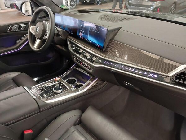 BMW X7 40i xDri.,  "M Sport",  AHK.,  Dri. Ass. Prof.,  Park. Ass. Prof.,  H/K.,  Pano.,  uvm bild 3