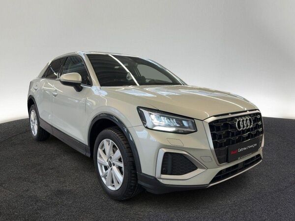 Audi Q2 advanced 35 TFSI Kamera LED virtual bild 6
