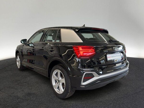 Audi Q2 S line 35 TDI Kamera Navi virtual LED bild 4