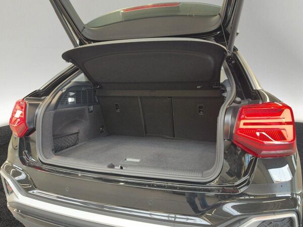 Audi Q2 S line 35 TDI Kamera Navi virtual LED bild 7