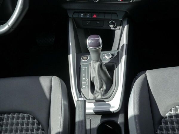 Audi A1 Sportback 25 TFSI S line LED*GRA*Navi*Sound*VC bild 7