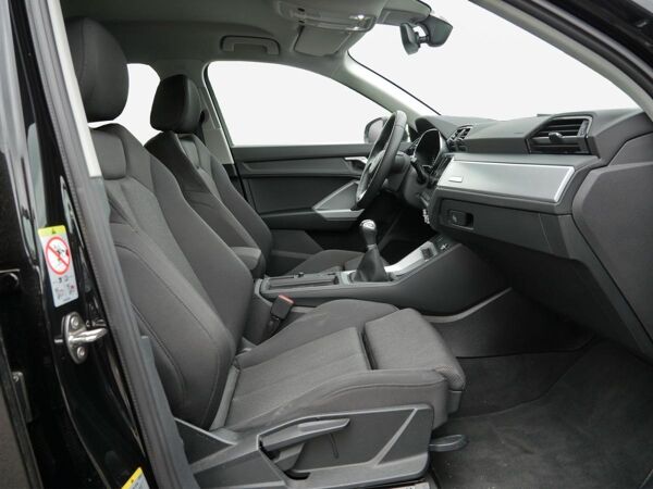 Audi Q3 35 TDI advanced AHK*GRA*Sound*Virtual*Navi bild 4